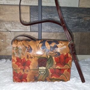 Patricia Nash Sienna Sunset Convertible Crossbody - C